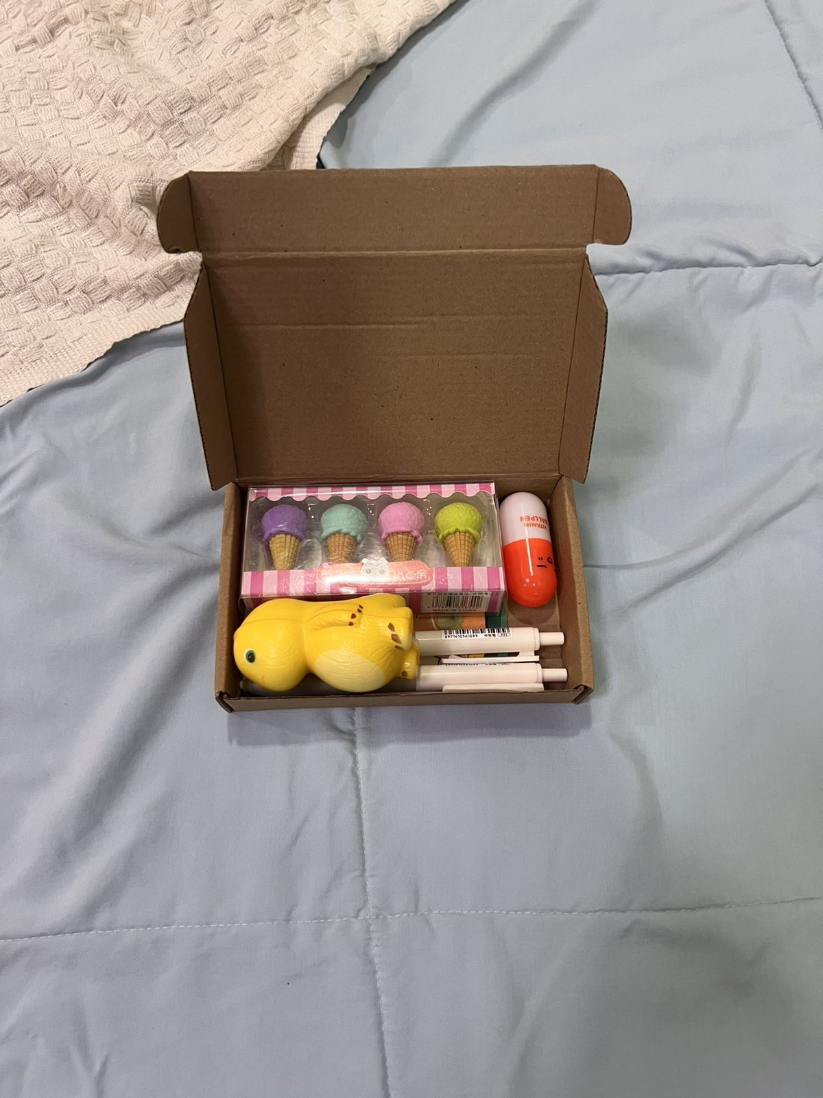 premium stationary set